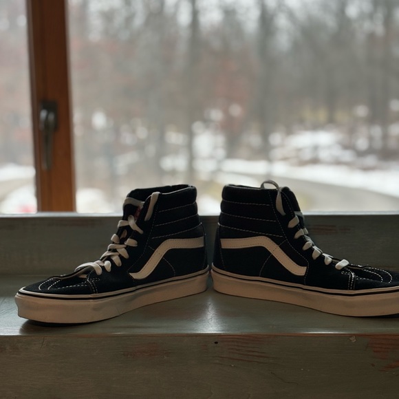 Women’s Vans suede hi tops - Picture 13 of 14